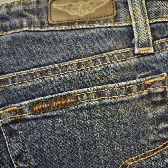 HARLEY DAVIDSON Genuine Women's Blue Jeans in EUC Size 2 Petite - Picture 4 of 7